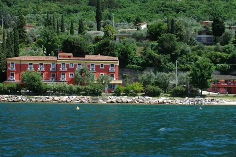 Menapace Hotel *** - Pai di Torri del Benaco VR